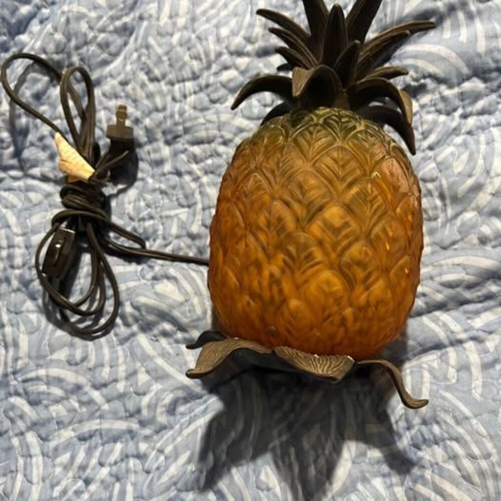 Vintage glass and brass pineapple lamp